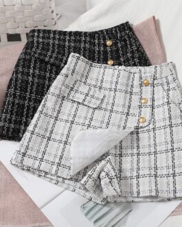 Women’s Irregular Tweed Shorts