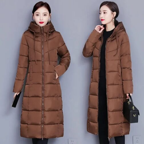 Whether for casual outings or more formal occasions, this padded coat is a versatile addition to your winter wardrobe. 3