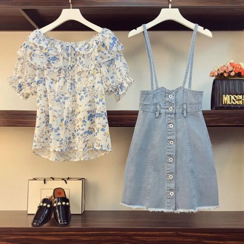 The slim design of the chiffon shirt offers a flattering fit, while the denim suspender dress adds a touch of casual elegance 3