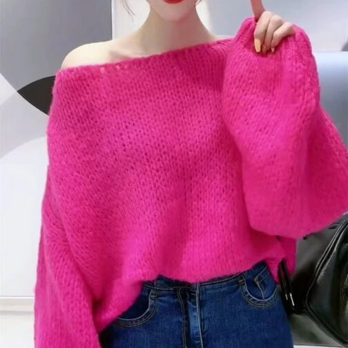 Available in a fashionable pink hue, this sweater pairs effortlessly with jeans, skirts, or leggings for a versatile outfit