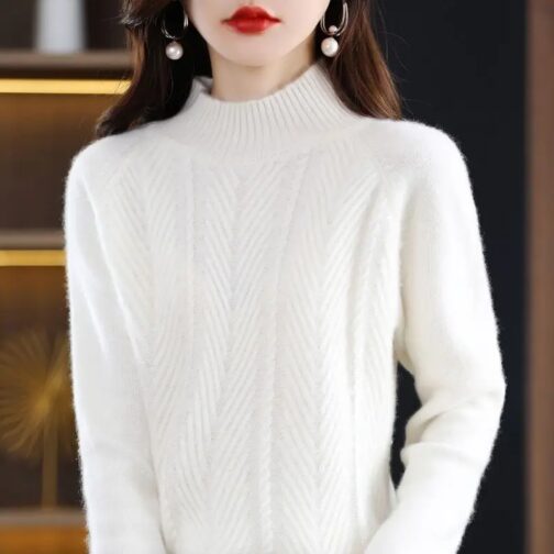 This casual pullover features a half-high neck and solid color design, offering both style and warmth 1