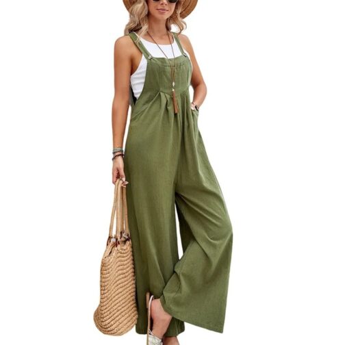 The wide-leg pants offer a relaxed, flowy fit that moves with ease, making it ideal for beach days, vacations, or casual outings. 10