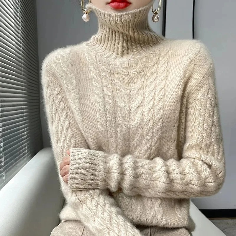 The thickened knit design provides extra insulation, while the loose, relaxed fit ensures comfort and effortless layering. 1